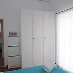 Tsipouras House *