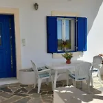 Nyaraló Tsipouras House