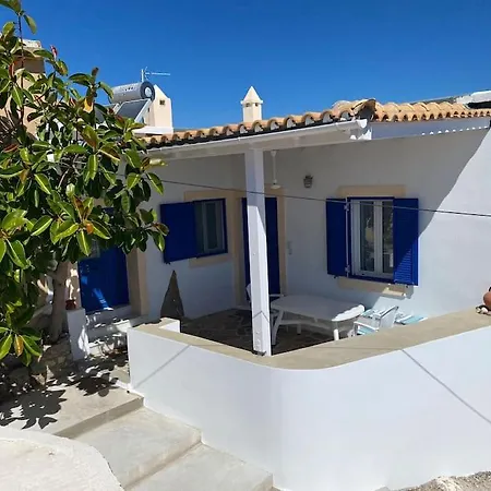 Tsipouras House Casa de Férias