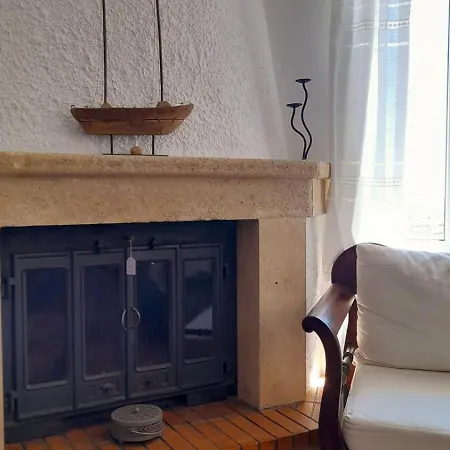 Tsipouras House *
