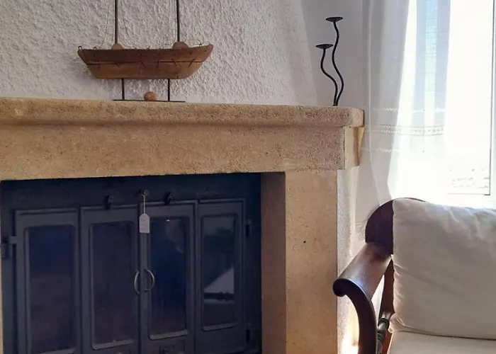 Tsipouras House *