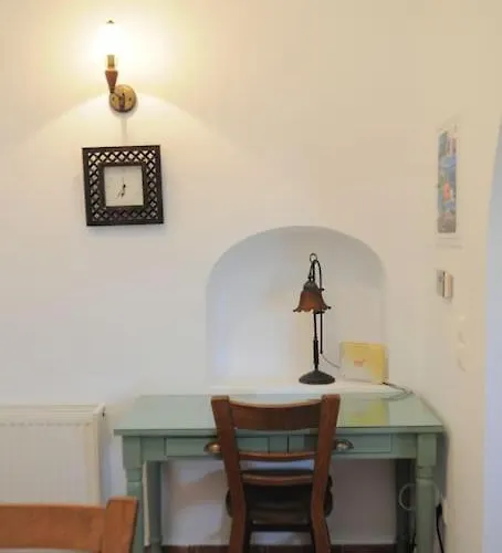 Tsipouras House